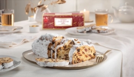 Christkindlesmarkt-Stollen mit Marzipan von Lebkuchen Schmidt